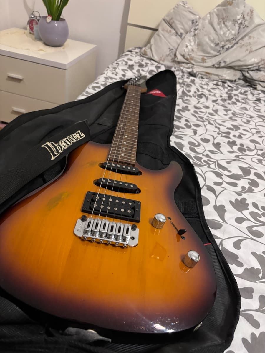 Chitarra elettrica Ibanez