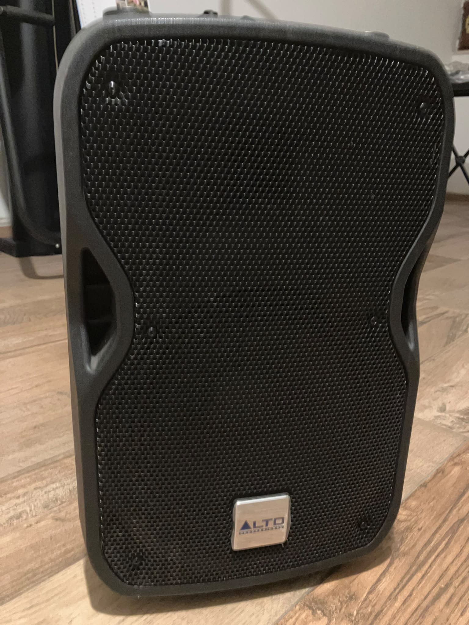 Cassa attiva Alto Professional TS110A Truesonic – 300W