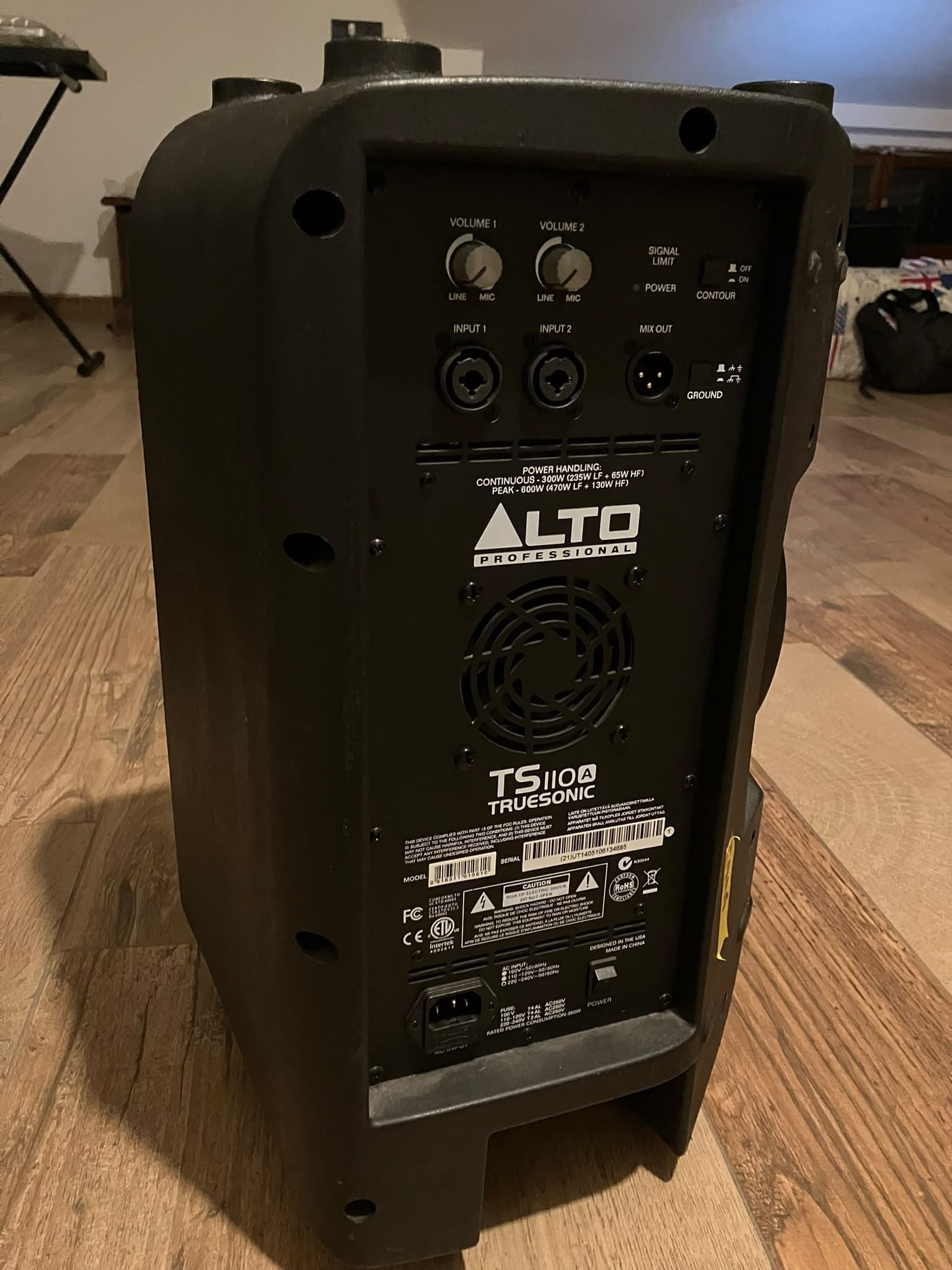Cassa attiva Alto Professional TS110A Truesonic – 300W — foto 3